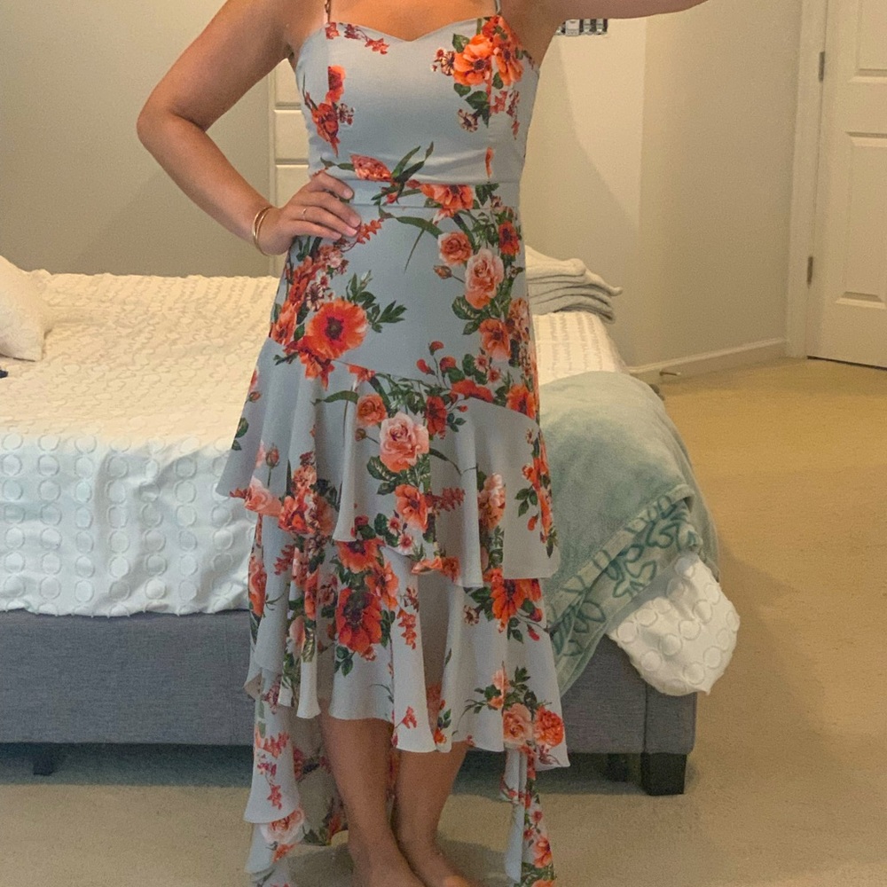 Flowy grey/pink floral dress from Leith size large